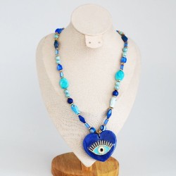 Collier cœur avec œil bleu Collier cœur avec œil bleu